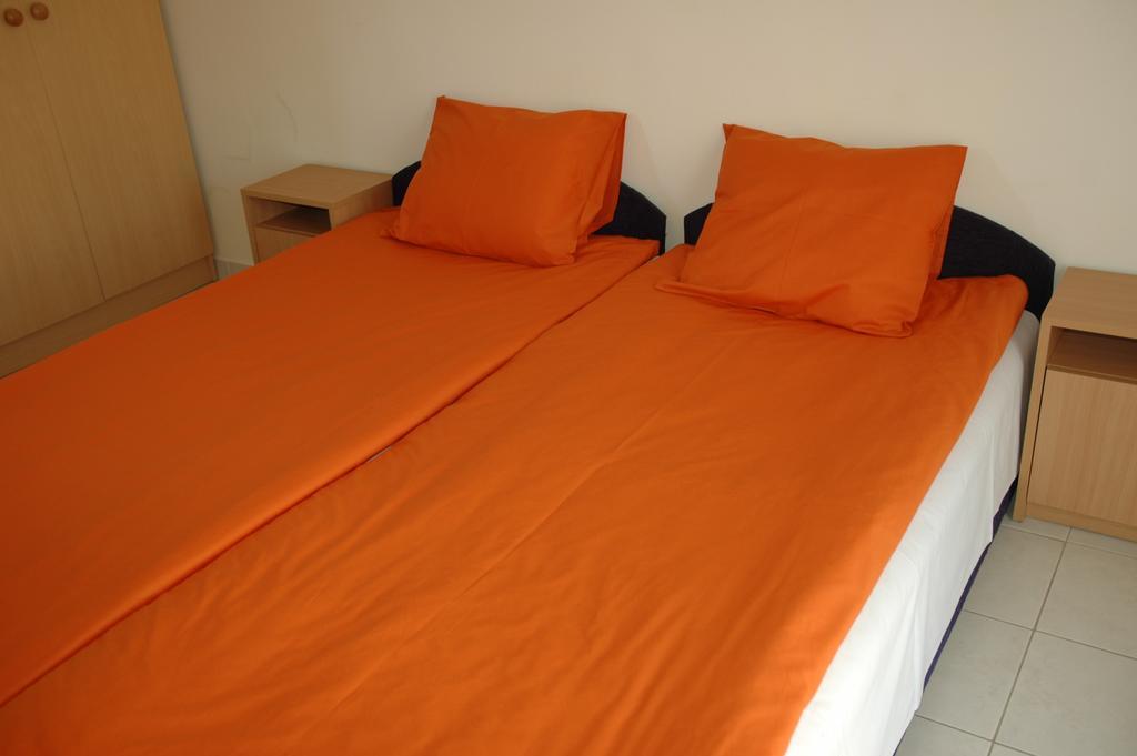 Szegedi Partfuerdo Es Camping Szeged